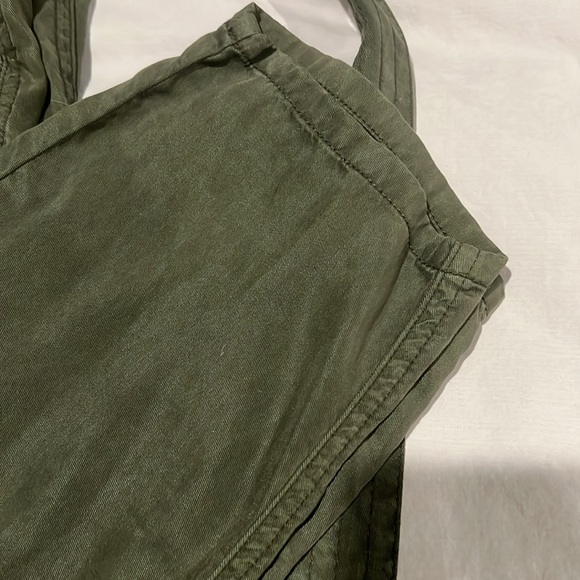 ABERCROMBIE & FITCH pants with belt in color CAMO GREEN size XS - Picture 4 of 4